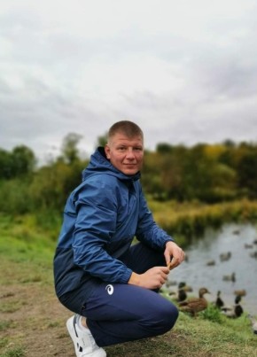 Sergey, 35, Belarus, Slonim
