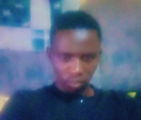 Mathias, 23 года, Kampala