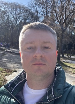 Евгений из Невинномысска 42 года