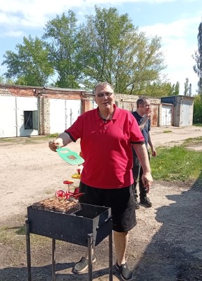 Саша из Балаково 48 лет