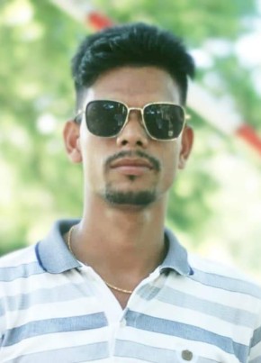 Salek Rana, 18, India, Siliguri