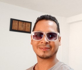 Súper dotado, 35, Guarenas