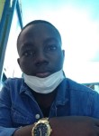 Ismaël, 22 года, Douala