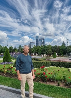 Игорь из Дубна (Московской обл.) 58 лет