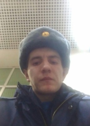 Павел, 23, Россия, Белогорск (Крым)