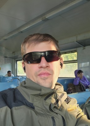 Андрей из Санкт-Петербурга 42 года