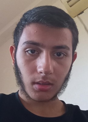 Osama Amine из طرابلس 18 лет