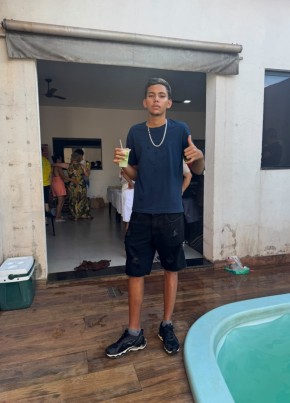 Arthur из Sertãozinho 18 лет