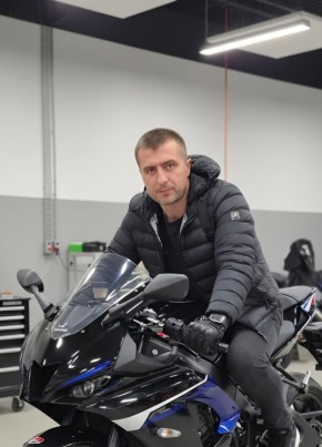 Максим из Краснодара 43 года