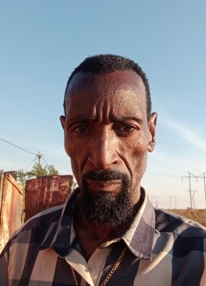 Joe из Soweto 50 лет