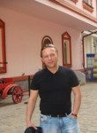 Misha, 49, Moscow