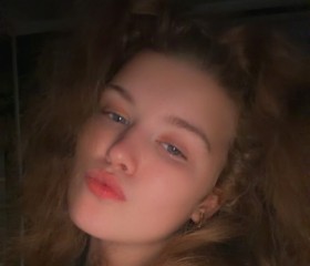 Aleksandra, 19, Saint Petersburg