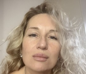 Ekaterina, 46, Washington D.C.