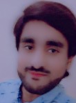 Haroon, 18  , Gujranwala