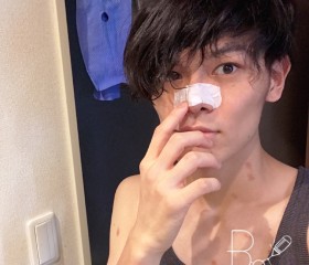 gure, 28, Zushi