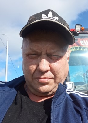 Алексей из Челябинска 44 года