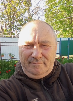 Андрей из Кочубеевское 51 год
