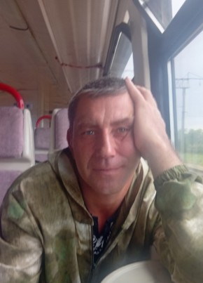 Павел из Волгограда 47 лет