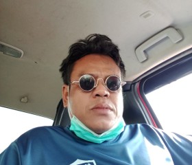 Saman, 21, Krathum Baen