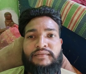 Baheed, 31, Patharia