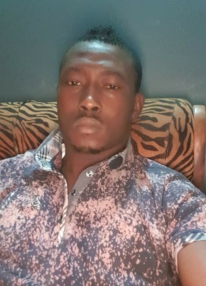 Yamba, 31, République Togolaise, Lomé