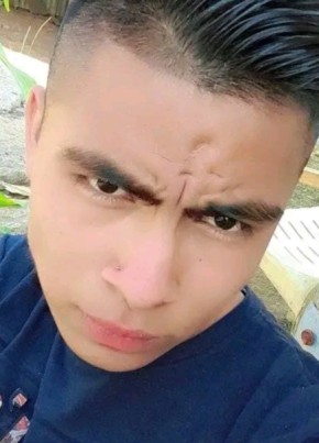 Eleuterio из Los Reyes La Paz 20 лет