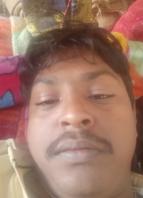 Gautam Sonkar, 19, India, Ahmedabad