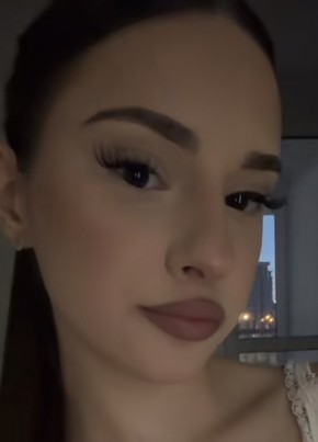 Лина (Эвелина) из Бугуруслана 21 год