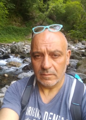 Franco, 58, Repubblica Italiana, Carnago