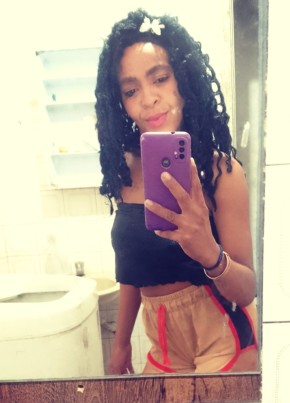 Alexia из São José dos Campos 28 лет