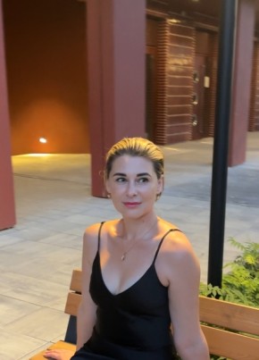 Ирина из Тюмени 34 года