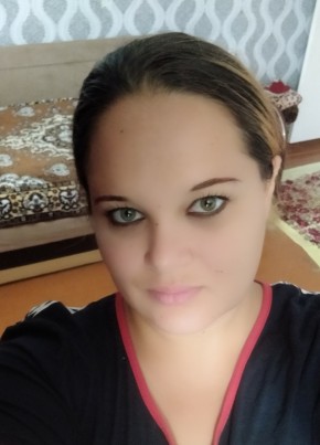 Ксения, 34, Россия, Бахчисарай