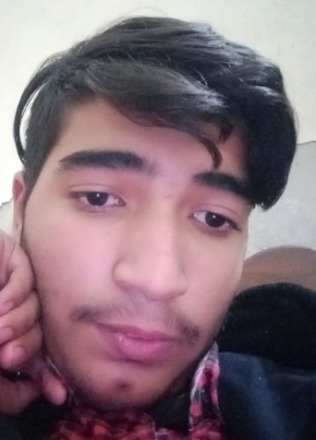 Rohan, 18, Pakistan, Kasur