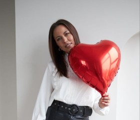 Mariya, 41, Yekaterinburg