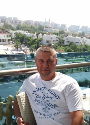 Рус из Ноябрьска 47 лет