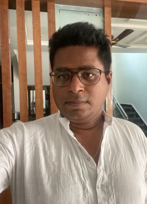 Satya, 39, India, Hyderabad