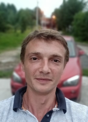Лев, 41, Россия, Озеры