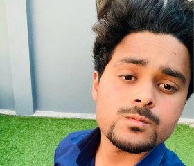 Ashish, 18, Haridwar