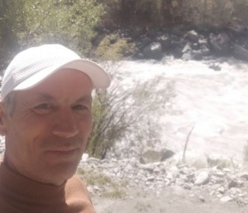 Doston, 46, Atyrau
