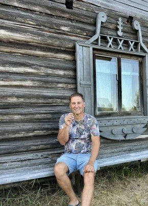 Олег из Петрозаводска 47 лет