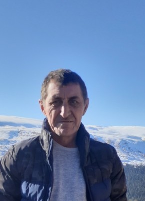 Игорь, 58, Россия, Новочеркасск