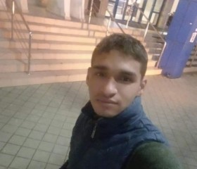 Andrei , 24 года, Brașov