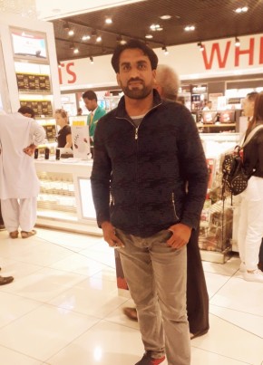 Qamar khan, 32, الإمارات العربية المتحدة, أبوظبي