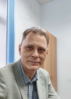 Maksim, 56, Russia, Kommunar
