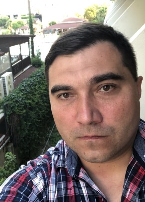 Roman, 38, Russia, Tula