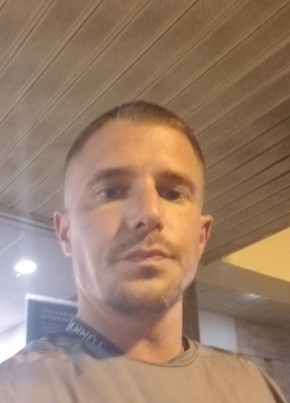 John Blackburn, 39, United States of America, Canton (State of Ohio)