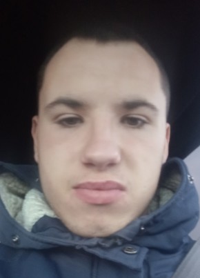 Илья из Знаменки 21 год
