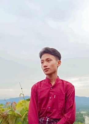 Htoo, 19, Myanmar (Burma), Mawlamyine