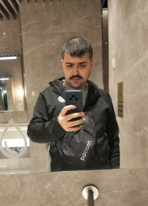Osman из Kayseri 26 лет