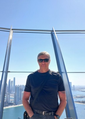 Oleg, 45, Russia, Moscow